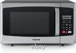 800w 23L Microwave Oven with Digital Display, Auto Defrost, One-Touch Express