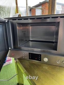 Bosch HMT85GL53B Integrated Microwave Oven