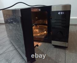 Brand New Stainless Steel Samsung Microwave 1000w With A Tiny Dent In The Box