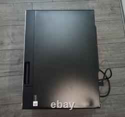 Brand New Stainless Steel Samsung Microwave 1000w With A Tiny Dent In The Box