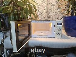 COMFEE' Retro Style 800w 20L Microwave Oven CM-M202RAF(CM) cream with 8 Auto M