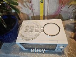 Daewoo White 800W 20L Manual Microwave Oven SDA2084 Brand New