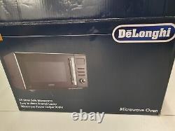 DeLonghi Solo Microwave 25L 900W Black