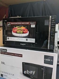 HOTPOINT Solo Microwave 900 W 30 litres MWH 301 B Black NEW