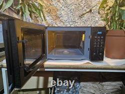 Hisense H25MOBS7HUK Freestanding Solo Microwave Black
