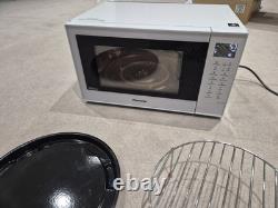Microwave Panasonic Combination Oven 1000 Watts NN-CT55JW 27 Litres