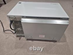 Microwave Panasonic Combination Oven 1000 Watts NN-CT55JW 27 Litres