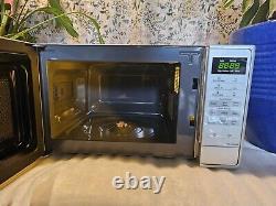 Panasonic 800W Standard Microwave NN-E28JMMBPQ Silver