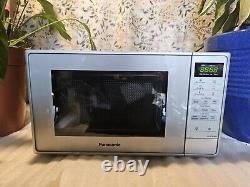 Panasonic 800W Standard Microwave NN-E28JMMBPQ Silver