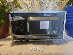 Panasonic 800W Standard Microwave NN-E28JMMBPQ Silver