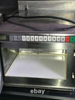 Panasonic Commercial Microwave Ne-1856