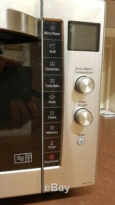 Panasonic Microwave Oven NN-CF778S in Silver nearly new in excellent condition