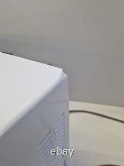 Panasonic NN-CT55JWBPQ 27L Combination Microwave Dirty/Damage/No Rack B+