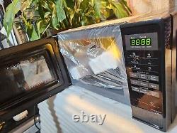Panasonic NN-E28JBMBPQ Compact Microwave Oven with Turntable, 800 W, 20 L, Black