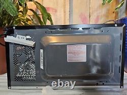 Panasonic NN-E28JBMBPQ Compact Microwave Oven with Turntable, 800 W, 20 L, Black