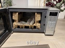 Panasonic NN-GT23QM Microwave with Grill Excellent Condition