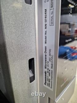 Panasonic NN-SF464MBPQ Freestanding Microwave 27L 1000W Scuffed/Used B+