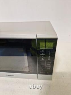 Panasonic NN-SF464MBPQ Freestanding Microwave 27L 1000W Scuffed/Used B+