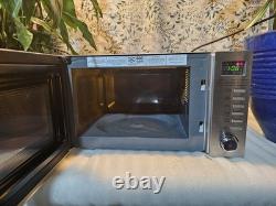 Russell Hobbs RHM2031 Stainless Steel Digital Microwave with Grill 20L