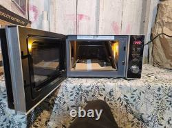 Russell Hobbs RHM2076S 800W 20L Digital Microwave Silver