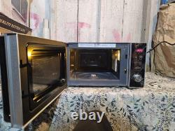 Russell Hobbs RHM2076S 800W 20L Digital Microwave Silver
