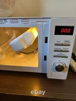 Russell Hobbs RHM2079A 20L 800W Digital Solo Microwave Brand New Tiny Dent