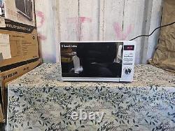 Russell Hobbs RHM2079A 20 L 800 W White Digital Solo Microwave with 5 Power