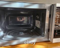 SHARP YC-MS252AU-S Solo Microwave Silver