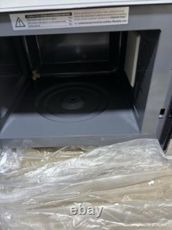 Toshiba 800W 23L Microwave Oven with Digital Display, Auto Defrost, One-Touch