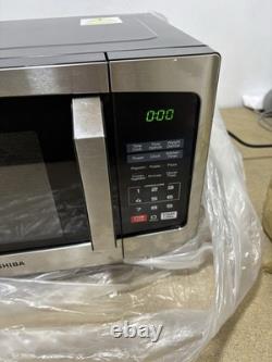 Toshiba 800W 23L Microwave Oven with Digital Display, Auto Defrost, One-Touch