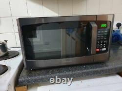 Toshiba 800w 23L Microwave Oven with Digital Display, Auto Defrost, One-Touch