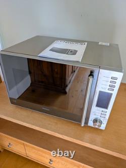 Used Kenwood K30CSS14 30L Stainless Steel Silver Combo Microwave Grill 900W